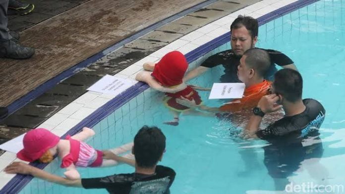 Olah TKP Kasus Tenggelamnya Dante, Anak Tamara Tyasmara di Kolam Renang
