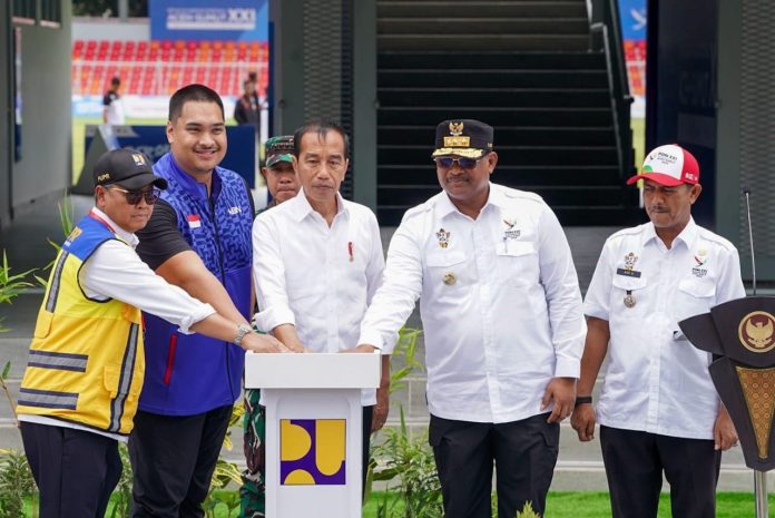 Presiden resmikan pembangunan venue PON XXI