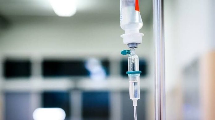 ilustrasi cairan infus