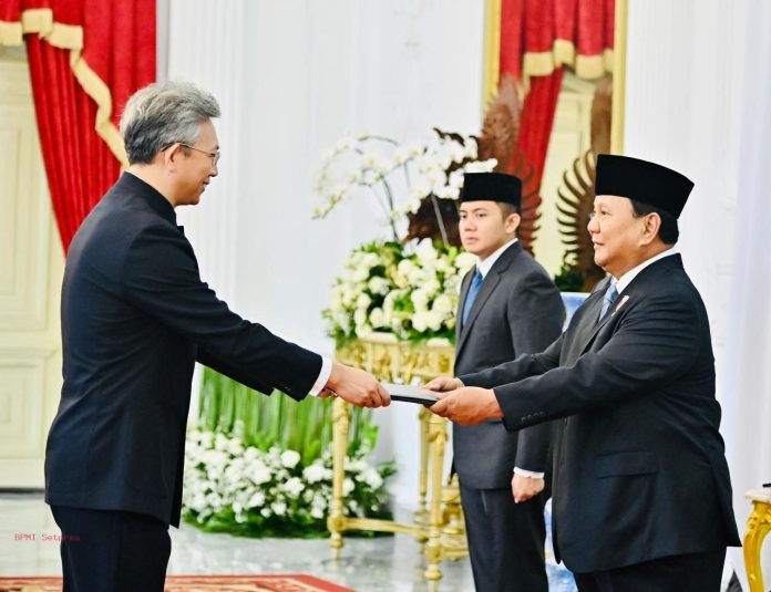 Presiden Prabowo Subianto terima surat kepercayaan dari Duta Besar